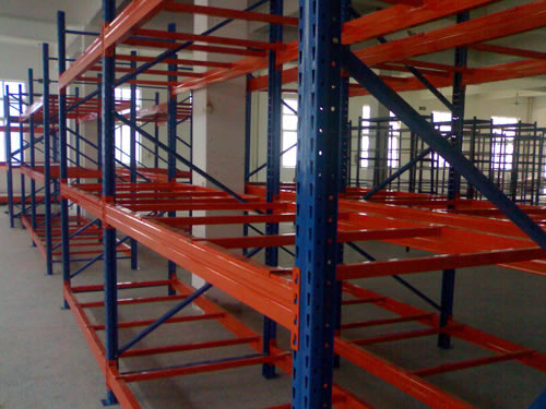 ����؛��С����